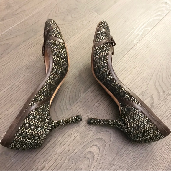 Jimmy Choo vintage round toe pumps - Picture 7 of 8